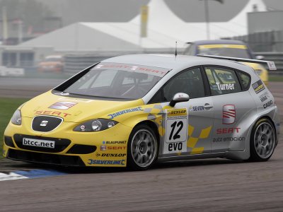 Darren Turner. BTCC Thruxton 2007