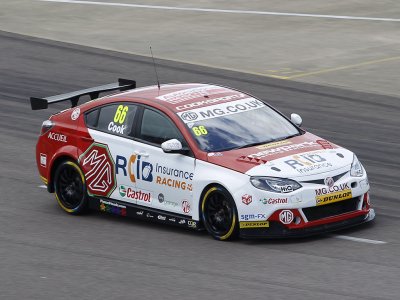#66 Josh Cook (GBR). MG Racing RCIB Insurance. 2016 Rockingham Motor Speedway 