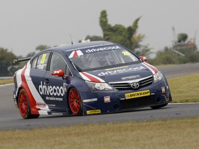 #20 James Cole (GBR). United Autosports. 2014 Snetterton 